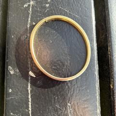 Armband, segundo informou a iLost