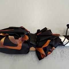 傘 がiLostで Centraal magazijn によって報告されました