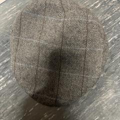 Casquette, a été signalé par Pathé Amersfoort utilisant iLost