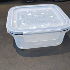 Plastiek potje transparant, zgłoszono przez Universiteit Gent - Faculteitsbibliotheek LW przy użyciu iLost