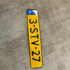 Nummerbord 3-STV-27, come riportato da Gemeente Alkmaar utilizzando iLost