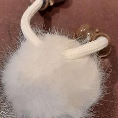 Kulcstartó blanc, amint azt TCL az iLost segítségével jelentette.