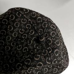 Kleding - Pet, a été signalé par Centraal magazijn utilisant iLost