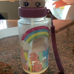 Ivópohár Eenhoorn, amint azt Pathé Nijmegen az iLost segítségével jelentette.