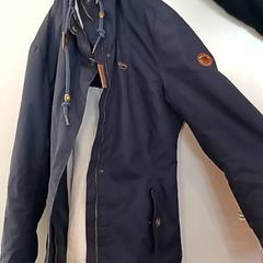 Veste Blauwe parka, a été signalé par RRReis IJssel-Vecht utilisant iLost