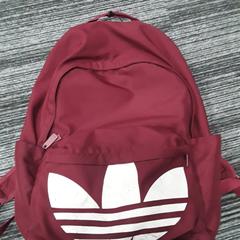 Rugtas rood がiLostで Arriva Vechtdallijnen によって報告されました