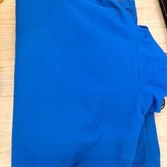 Chaqueta bleu, ha sido reportado por IKEA Liège con iLost