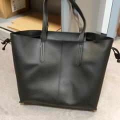 Taška - Handtas, ako bolo nahlásené Regio Oost-Vlaanderen pomocou iLost