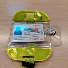 Badgehouder, come riportato da Regio Limburg - Leuven utilizzando iLost