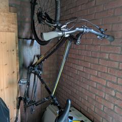 Merida Crossway 100 met ontbrekend achterwiel an iLost gemeldet