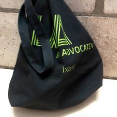 Torba, zgłoszono przez Arriva Oost-Brabant przy użyciu iLost