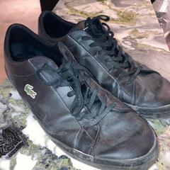 Schoenen, jak nahlášeno Van der Valk Hotel Heerlen pomocí iLost