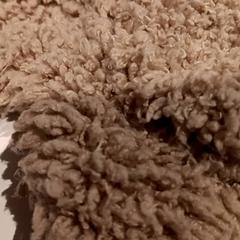 Plüss, amint azt De Efteling az iLost segítségével jelentette.