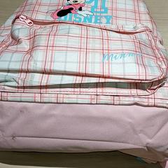 Ruksak, ako bolo nahlásené Regio Antwerpen - Brussel pomocou iLost