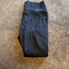 Txandalaren azpiak Zwart, gisa salatu by Van der Valk Hotel Apeldoorn - De Cantharel iLost erabiliz