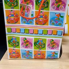 Gavepose, som rapportert av IKEA Orléans - Ardon ved bruk av iLost