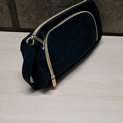 Fodral, rapporterat av Arriva Oost-Brabant med iLost