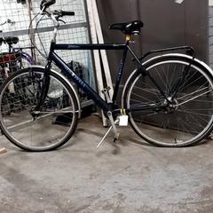 Bicikli Maxwell Donkerblauw, amint azt Fietsdepot Hasselt az iLost segítségével jelentette.