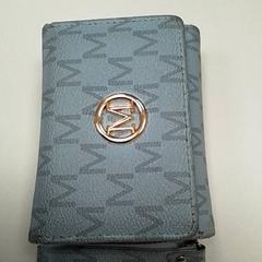 Carteiras Savane, segundo informou ilévia usando iLost