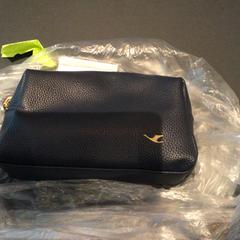 Toilet bag, amint azt Van der Valk Hotel Amsterdam Zuidas az iLost segítségével jelentette.