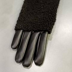 Guant, segons ha informat Qbuzz GD Groningen HS mitjançant iLost