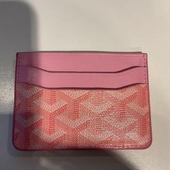 Pasjeshouder dizdar, duitsland., gemeldet von Gemeente Amsterdam über iLost