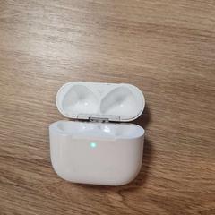 Earpods, as reported by Breda University of Applied Sciences Mgr. Hopmansstraat using iLost
