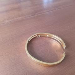 Gouden armband, jak zgłoszono do iLost