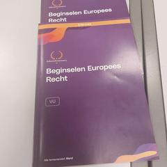 İLost kullanarak Vrije Universiteit Amsterdam tarafından bildirildiği gibi Kitabın Paars