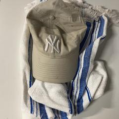 Boné de baseball, como reportado por Silver Sands Beach utilizando o iLost
