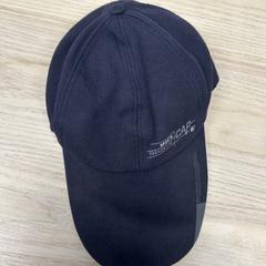 Bejzbalová čiapka, ako bolo nahlásené IKEA Gävle pomocou iLost