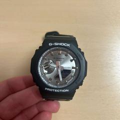 腕時計 がiLostで DoubleTree by Hilton Rotterdam Centre によって報告されました