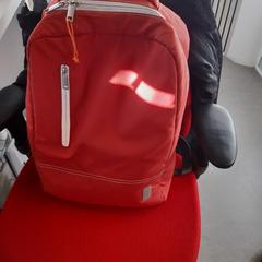 Tas, como reportado por Syntus Provincie Utrecht utilizando o iLost