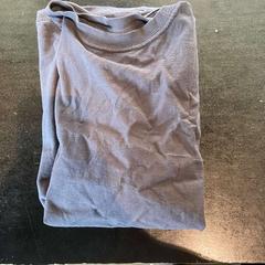 Tshirt, gemeldet von Hotel V Fizeaustraat über iLost