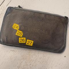 Brieftasche Domeney, gemeldet von HTM über iLost