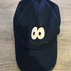 Baseball cap Van primark, as reported by Transdev Gooi en Vechtstreek using iLost