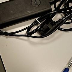 Carregador opladee, como reportado por Vrije Universiteit Amsterdam utilizando o iLost