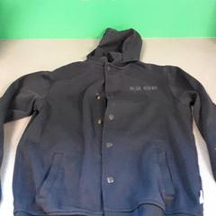 Chaleco Donkerblauw, ha sido reportado por Diergaarde Blijdorp con iLost