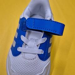 Bäbis skor Wit blauw, rapporterat av IKEA Delft med iLost