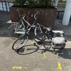 Dames fiets, iLost'a bildirildiği gibi