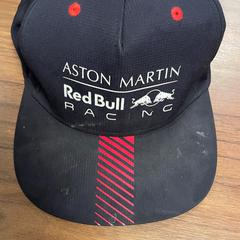 Pet, zgłoszono przez Pathé Zaandam przy użyciu iLost