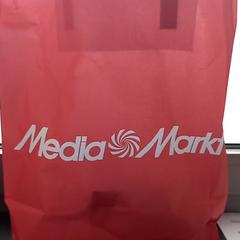 حقيبة المتسوق Mediamarkt  shpp، كما تم الإبلاغ عنه بواسطة Arriva Limburg Zuid عبر iLost