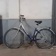 Bici da donna BNB-Bike Zilver-Blauw, come riportato da Fietsdepot Hasselt utilizzando iLost