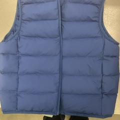 Väst, rapporterat av IKEA Tokyo-Bay med iLost