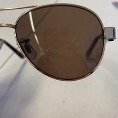 サングラス がiLostで GVB によって報告されました