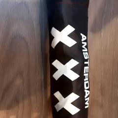 Deštník, jak nahlášeno Leonardo Royal Hotel Amsterdam pomocí iLost