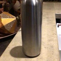 Butelka Thermosfles, zgłoszono przez Van der Valk Hotel Zwolle przy użyciu iLost