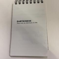 Skrive bok, som rapportert av IKEA鶴浜 ved bruk av iLost