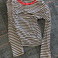Sweater, as reported by Connexxion Amstelland-Meerlanden Schiphol Zuid using iLost
