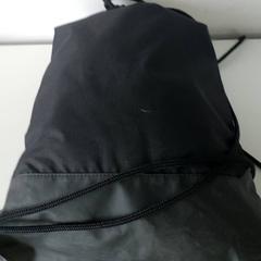 Poltsa Turnkledij, gisa salatu by Regio Limburg - Leuven iLost erabiliz